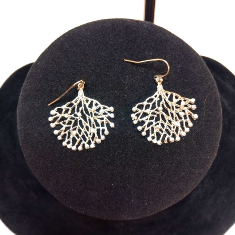Silver Fan-Shaped Earrings with Delicate Branch And Rhinestone Detail